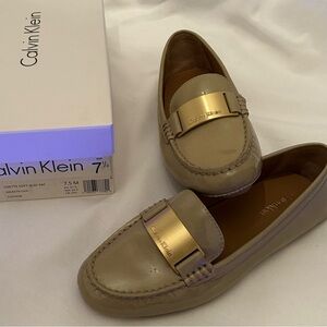 Calvin Klein Cream Loafers Size 7.5